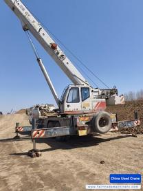 شراء رافعة Zoomlion QY25V531 مستعملة / 8 شراء رافعة Zoomlion QY25V531 مستعملة / 8